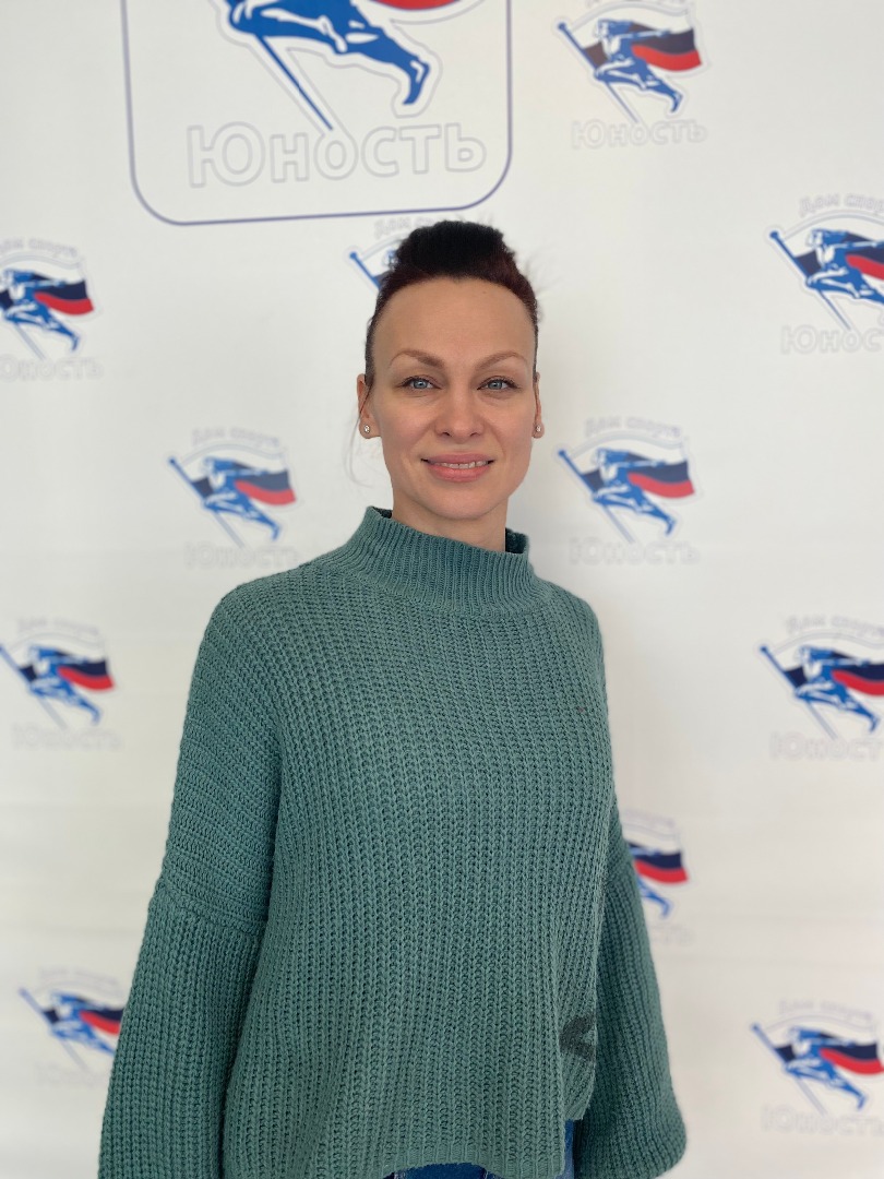 Денисова Лариса Валерьевна, инструктор по йоге, вторник, среда, суббота
